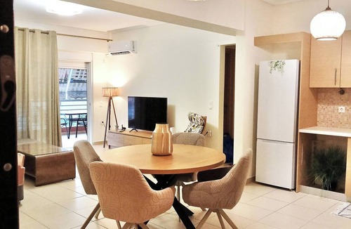 Markopoulo Mesogaias Apartment | Athens Airport House 2Bdr & Parking