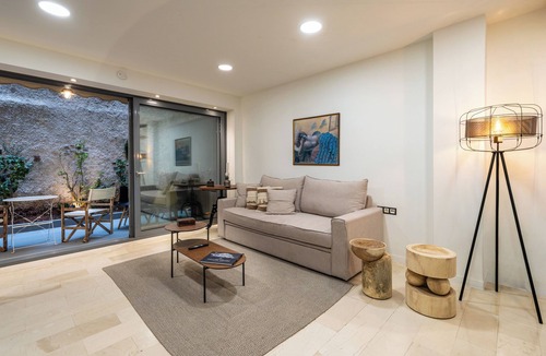 Pangrati Apartment | ATHENS APEX LUXURY STUDIO APARTMENT