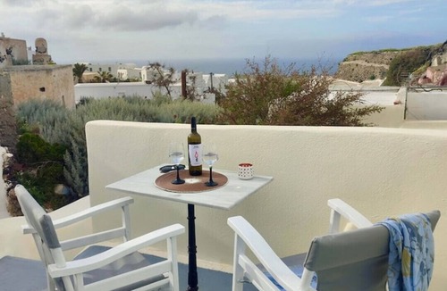 Finikia Villa | Athiri Cave | A Terre Cave Villas