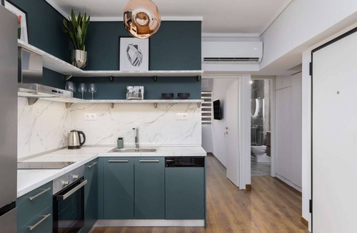 Thessaloniki City Centre Apartment | Aurora: Cozy apartment in the center of Thessaloniki