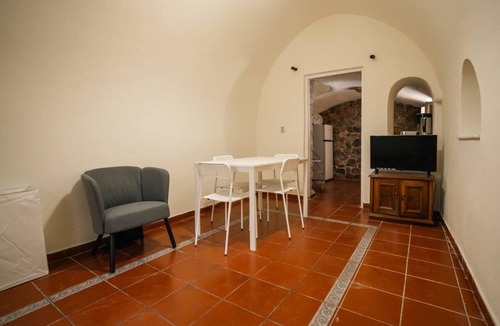 Emporio House | Authentic Santorini Home - Emporio Village by ΜΡS