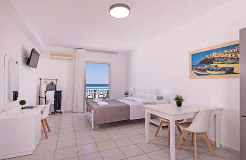 Rethymno Apartment | Azure Seaside Apt#8