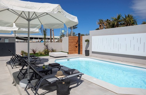 Vathianos Kampos House | AZURE Seaside Residence