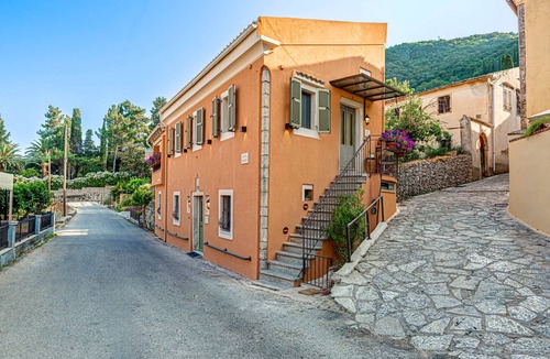 Paleokastritsa Apartment | Bótzos Residence - Olive Suite
