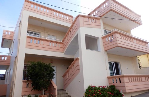 Platanias Town Apartment | Babis Apartments