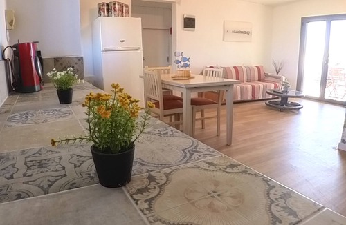 Lakopetra Cottage | Beachfront/2br/garden/bbq/seaview/quietretreat