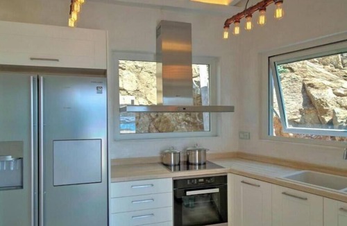 Platis Gialos House | Beachfront Mykon Villa – Your Relaxing Getaway in Platys Gialos