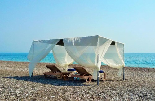 Gennadi Villa | Beachfront Villa SeaShell Superior