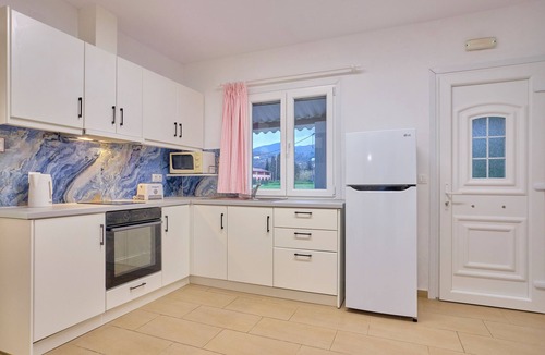 Acharavi Apartment | Beachside Bungalow 5 Acharavi Corfu