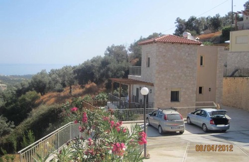 Adele Villa | Beautiful Holiday house for 10 persons, with swimming pool
