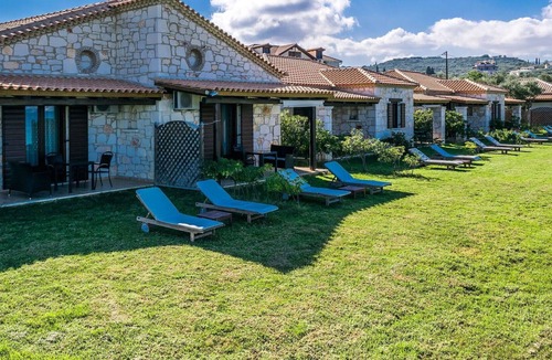 Psarou Villa | Beautiful private villa for 4 guests with WIFI, A/C, TV, terrace, panoramic view and parking