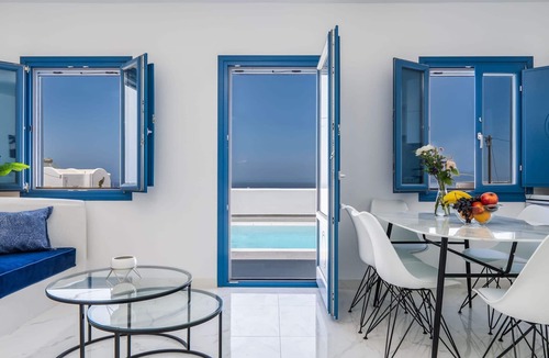 Karterados Villa | Beautiful Santorini Villa | 2 Bedrooms | Private Pool & Magical Sea Views