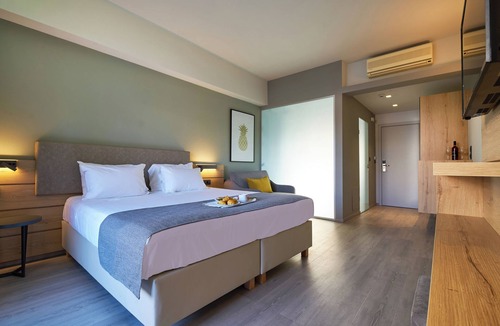 Maleme Hotel | Bella Pais 4★ – A Refined Cretan Retreat of Comfort & Style