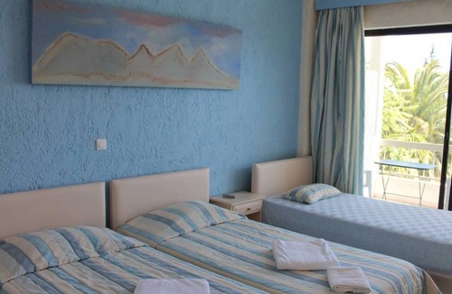 Dafnata Hotel | Benitsesbayview