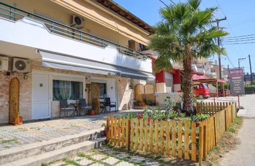 Kriopigi Hotel | Billy's Luxury Suites in Kriopigi