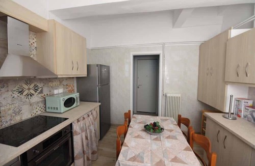 Kiparissia Apartment | Blue Cozy Home in Kyparissia, Fully Equipped Nest
