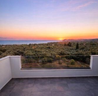 Neratzia Apartment | Blue & Green - Sunset Sea View Apartment in a Quiet Location