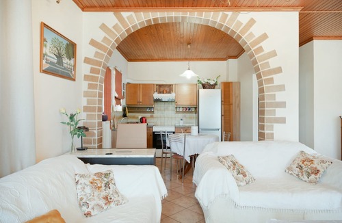 Kilada Apartment | Blue Horizon — Seafront Apartment in Kilada, 15 Minutes from Porto Heli