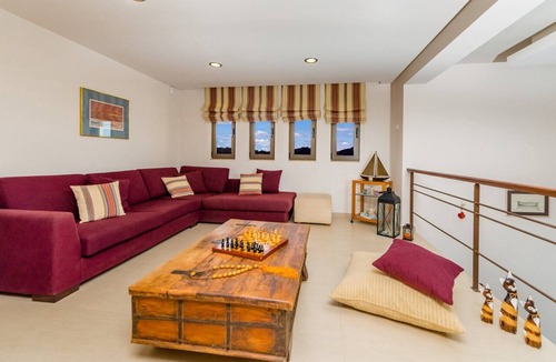 Gennadi Villa | Blue Wave Villa up to 8