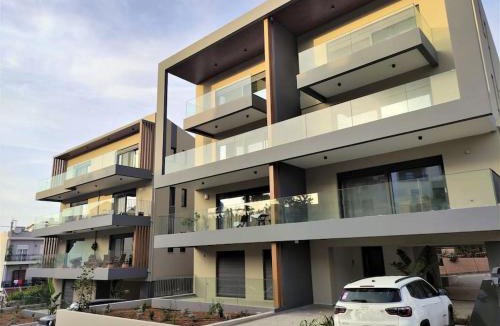 Rethymno Apartment | Brand new condo next to the beach, peaceful square, garden view