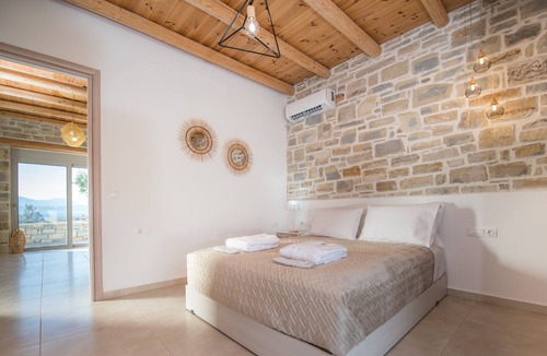 Faistos House | Brand new Stone House, near Komos beach.