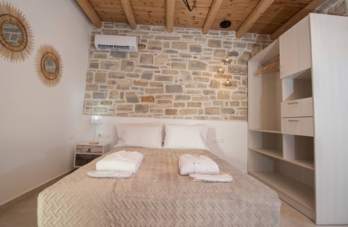 Faistos House | Brand new Stone House, near Komos beach.