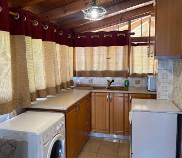 Vartholomio Apartment | Bratis House 2