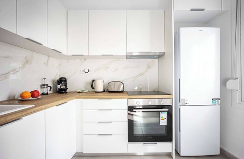 Vyronas Apartment | Bright Cozy 2BR l Private Balcony & Work Corner