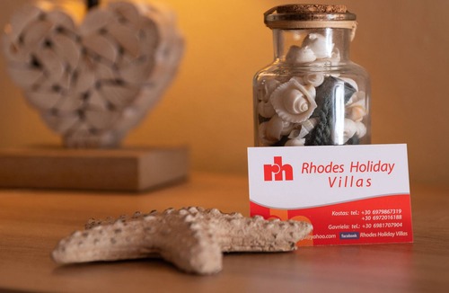 Theologos Villa | Butterfly villa sleeps up to 14