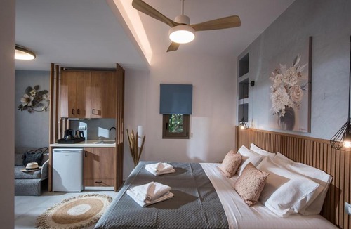 Sissi Apartment | Cactus Peak Apartment , By IdealStay Experience