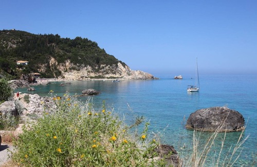 Agios Nikitas Villa | Capro - New 5-bedroom villa with private pool and stunning view!