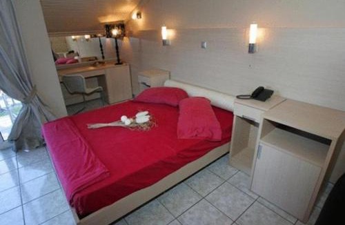 Skala Hotel | Captain's House Hotel