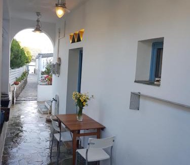 Vathi House | Captain Yannis