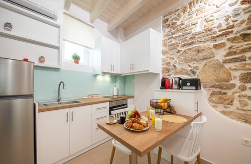 Old Town Apartment | Casa di Mana - Charming Corfu Apartment near Liston Square