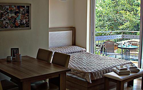 Sparta Apartment | Castor - The Spartan Home