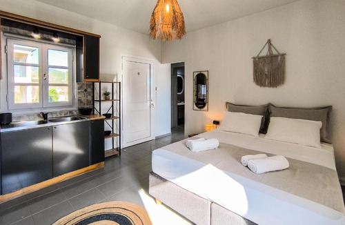 Skiathos Apartment | Celestia Roοms and Apartments