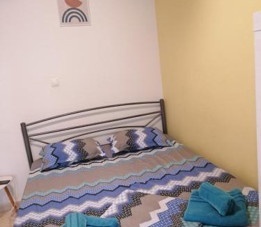 Thessaloniki City Centre Apartment | Central Modern Studio