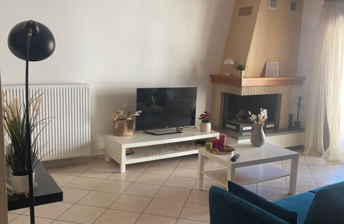 Karpenisi Apartment | Central Nest Apartment