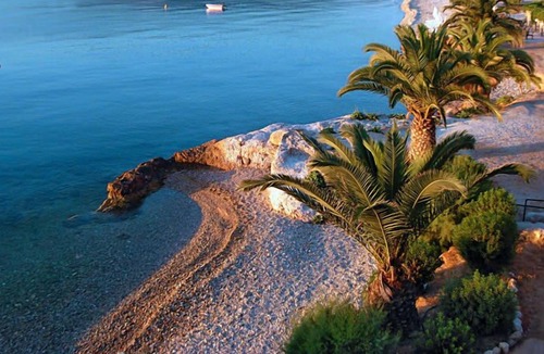 Korinthos House | Charming Seaside Retreat in the Heart of Corinth