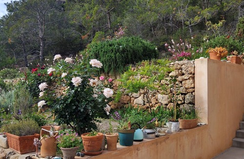 Ierapetra Apartment | Charming vacation apartment just a stone's throw from Agia Fotia beach