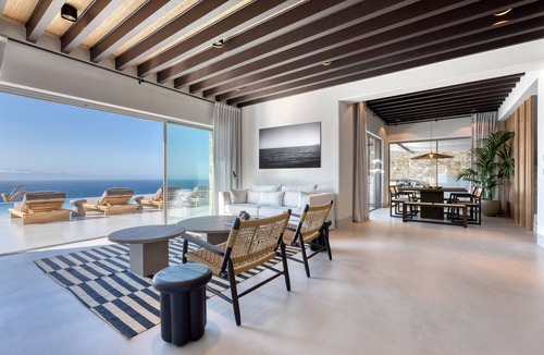 Paraga Villa | Chef included by Fantasia Villas: Ariadne’s Mitos Villa