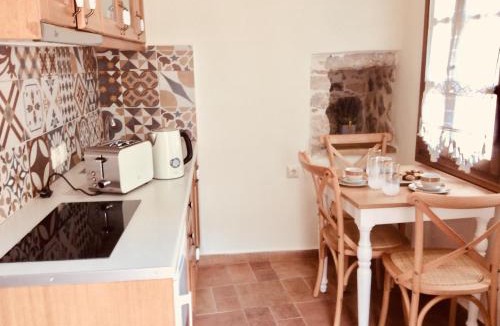 Vessa Apartment | CHIOS MANTALENAS Apartments