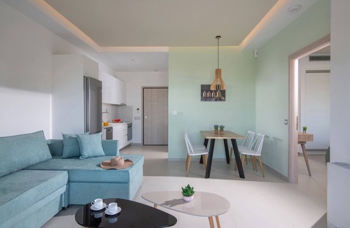 Malevizi Villa | ChrisanthiVillas 1