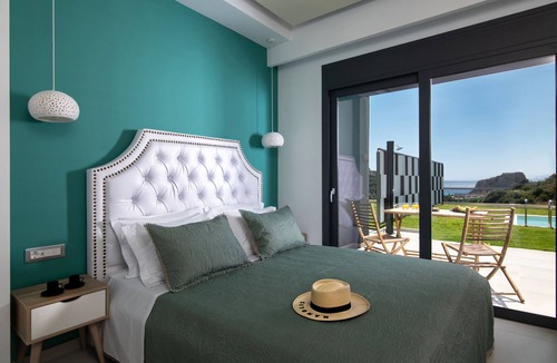 Malevizi Villa | ChrisanthiVillas 1