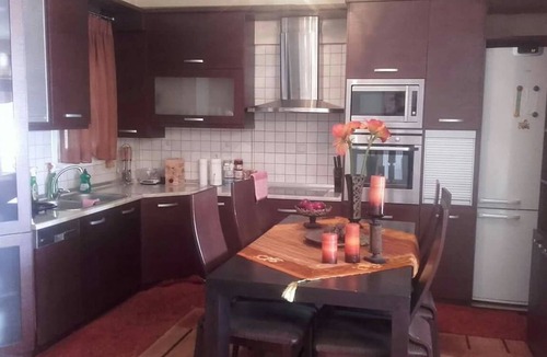 Grevena Apartment | City center apartment with mountain view