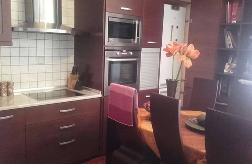 Grevena Apartment | City center apartment with mountain view