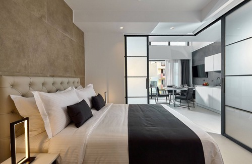 Heraklion House | City Lion by Semavi