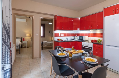 Argostoli Town Apartment | City Suite - The Deluxe Apartment in Kefalonia