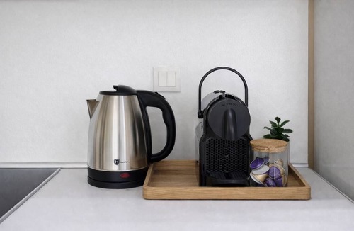Ladadika Apartment | Comfortable 1BR Apartment 5 min to Ladadika
