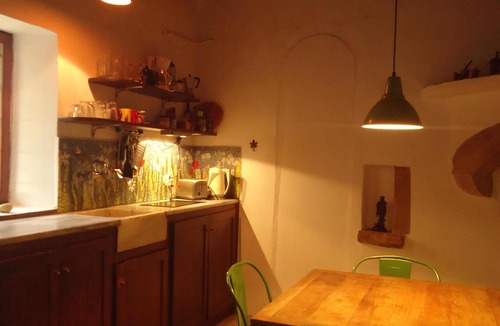 Mires House | Country house Jasemi surrounded by a beautiful garden and view of the sea